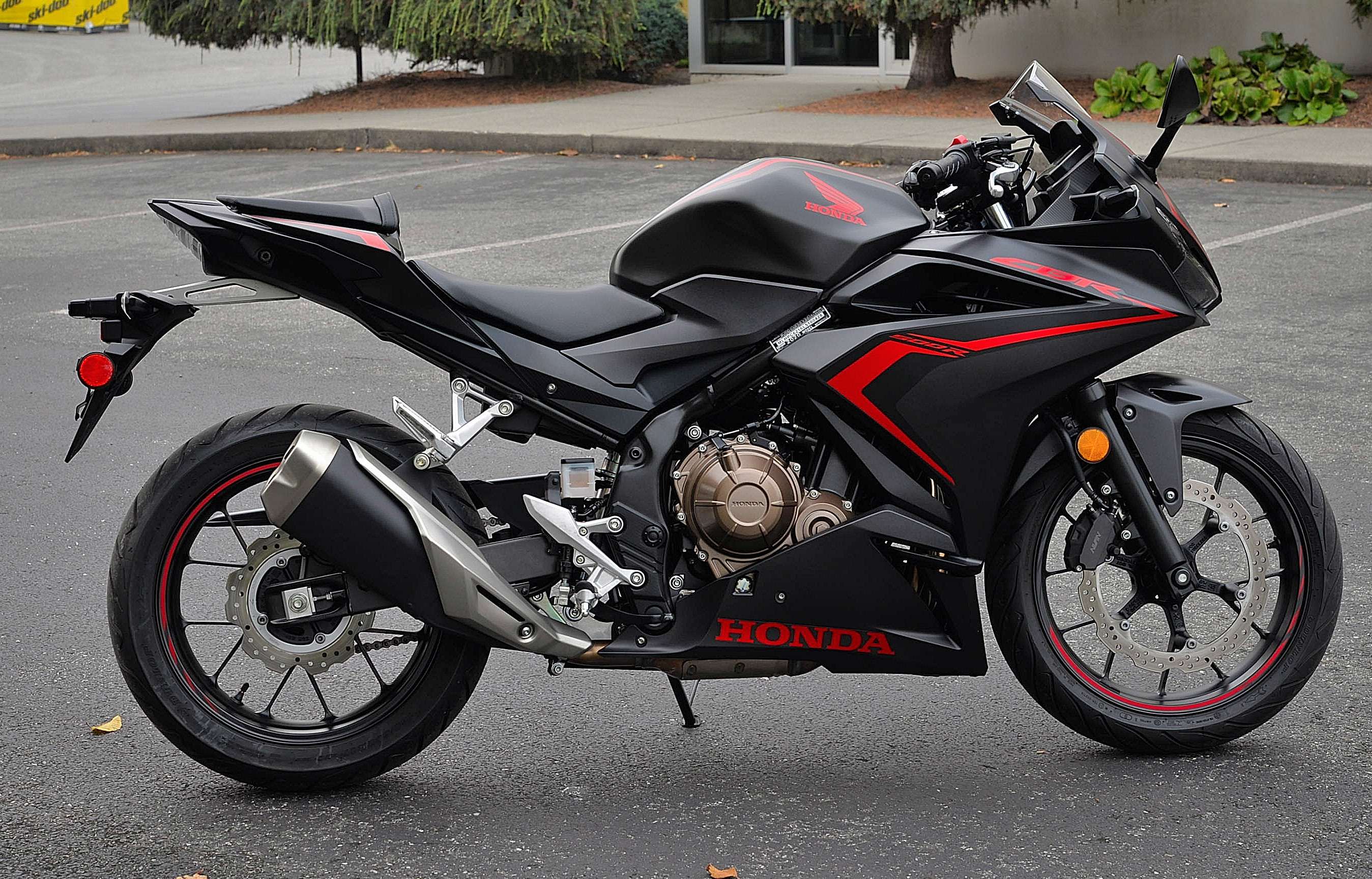 Lifestyles Honda - 2020 HONDA CBR500R ABS