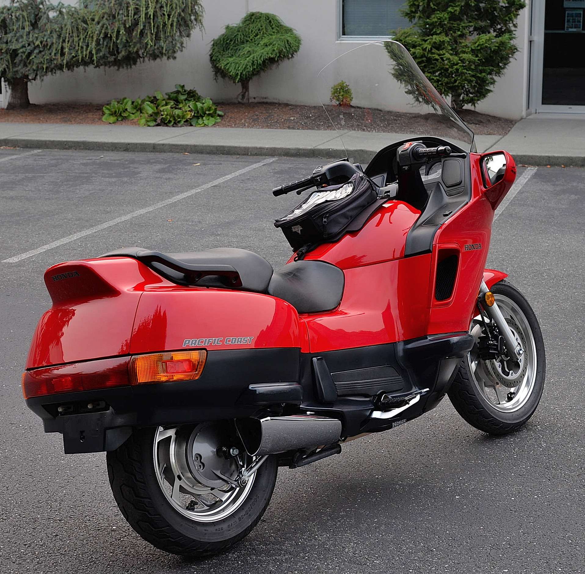 honda pc 800