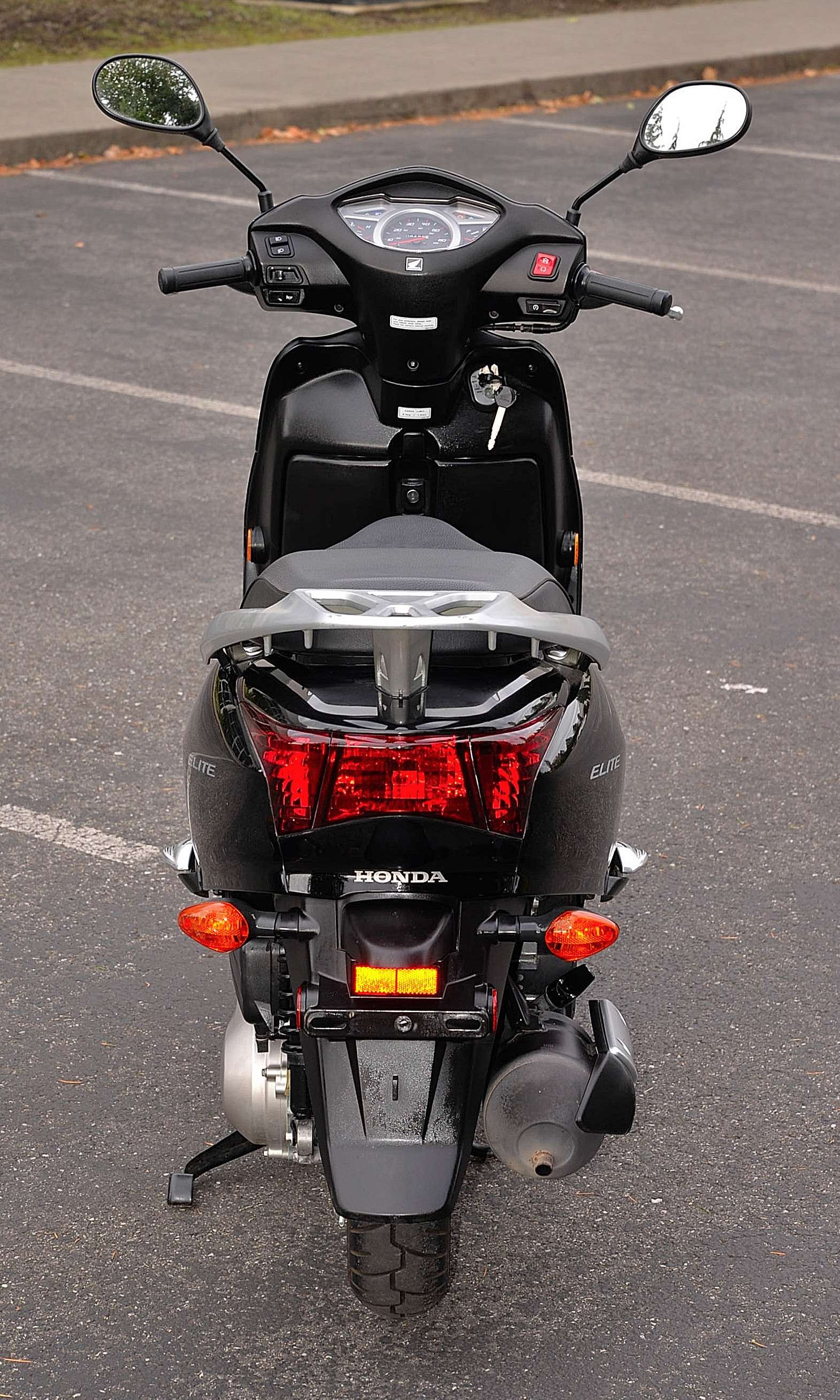 2010 HONDA Elite 110