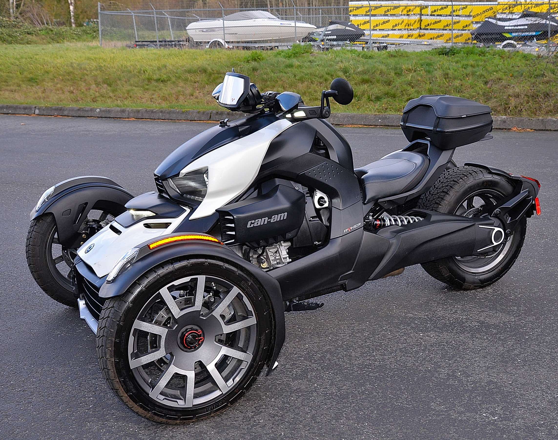 2018 ducati hypermotard