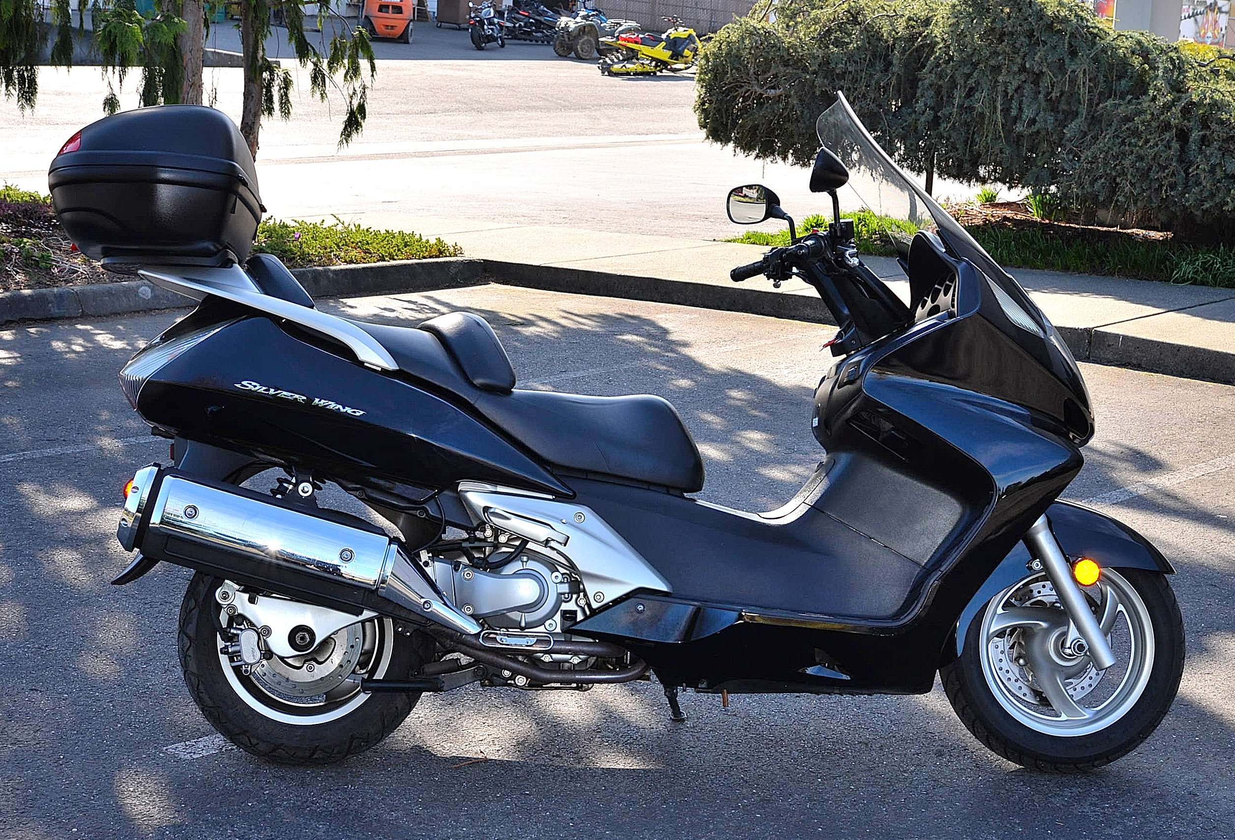 2012 HONDA Silver Wing ABS