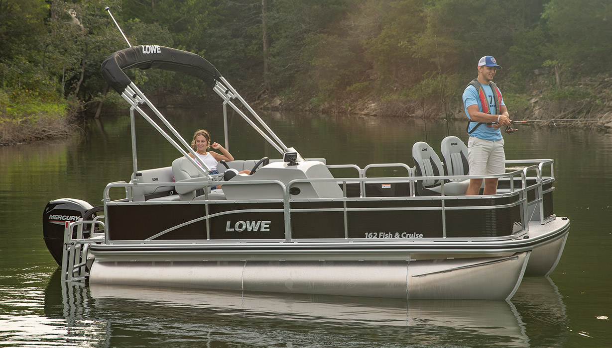 2021 LOWE BOATS PONTOON