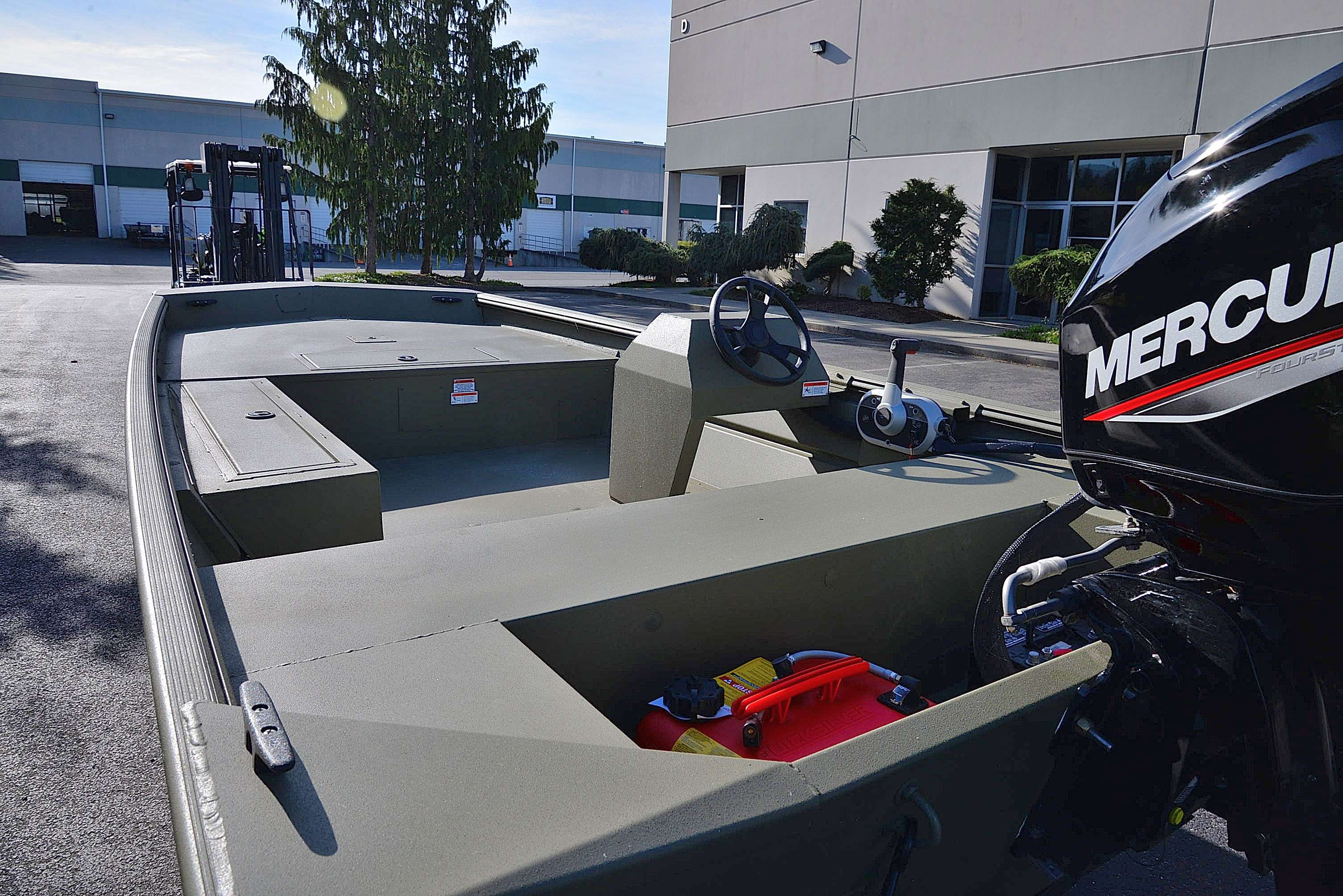 2021 LOWE BOATS JON BOAT Roughneck 1660