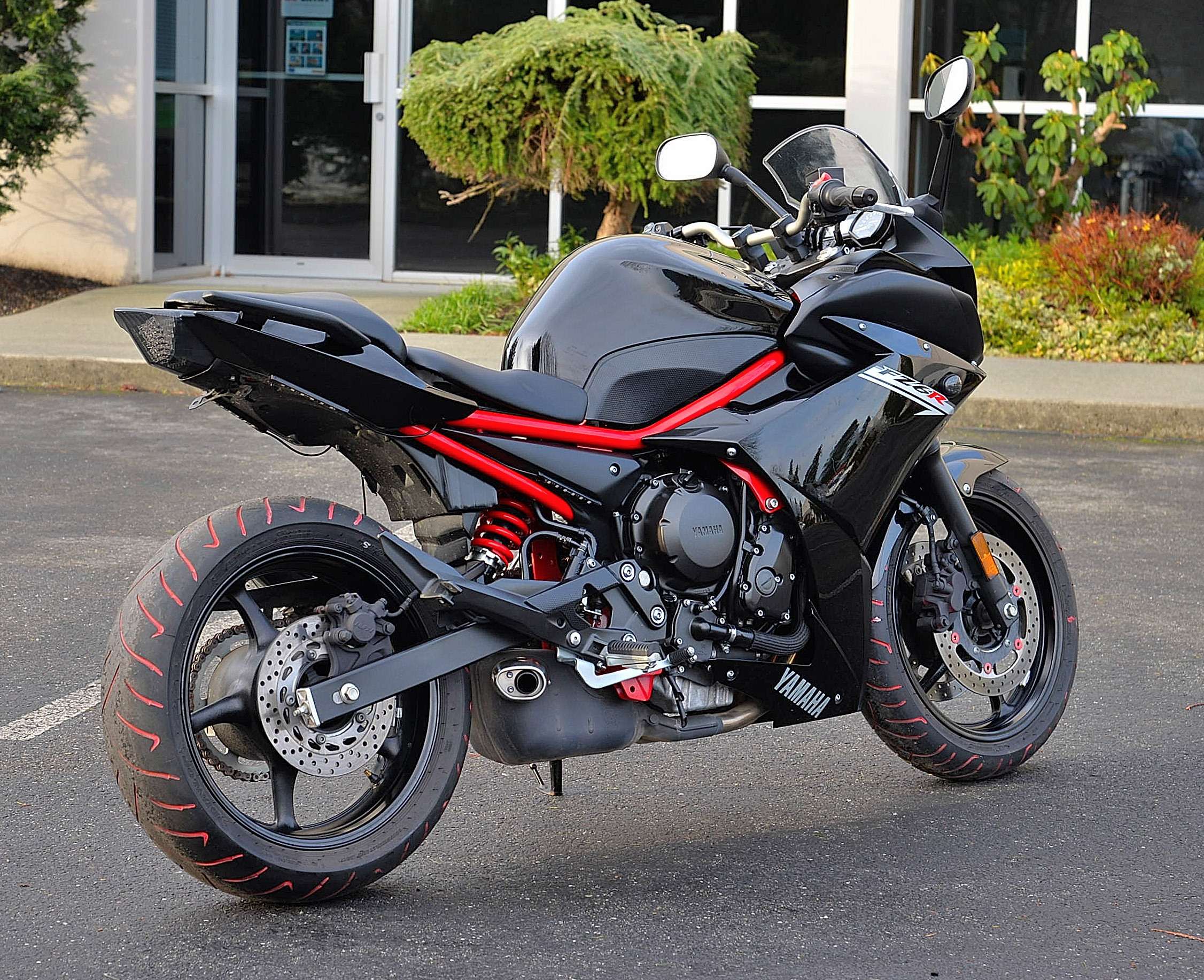 2016 YAMAHA FZ6R